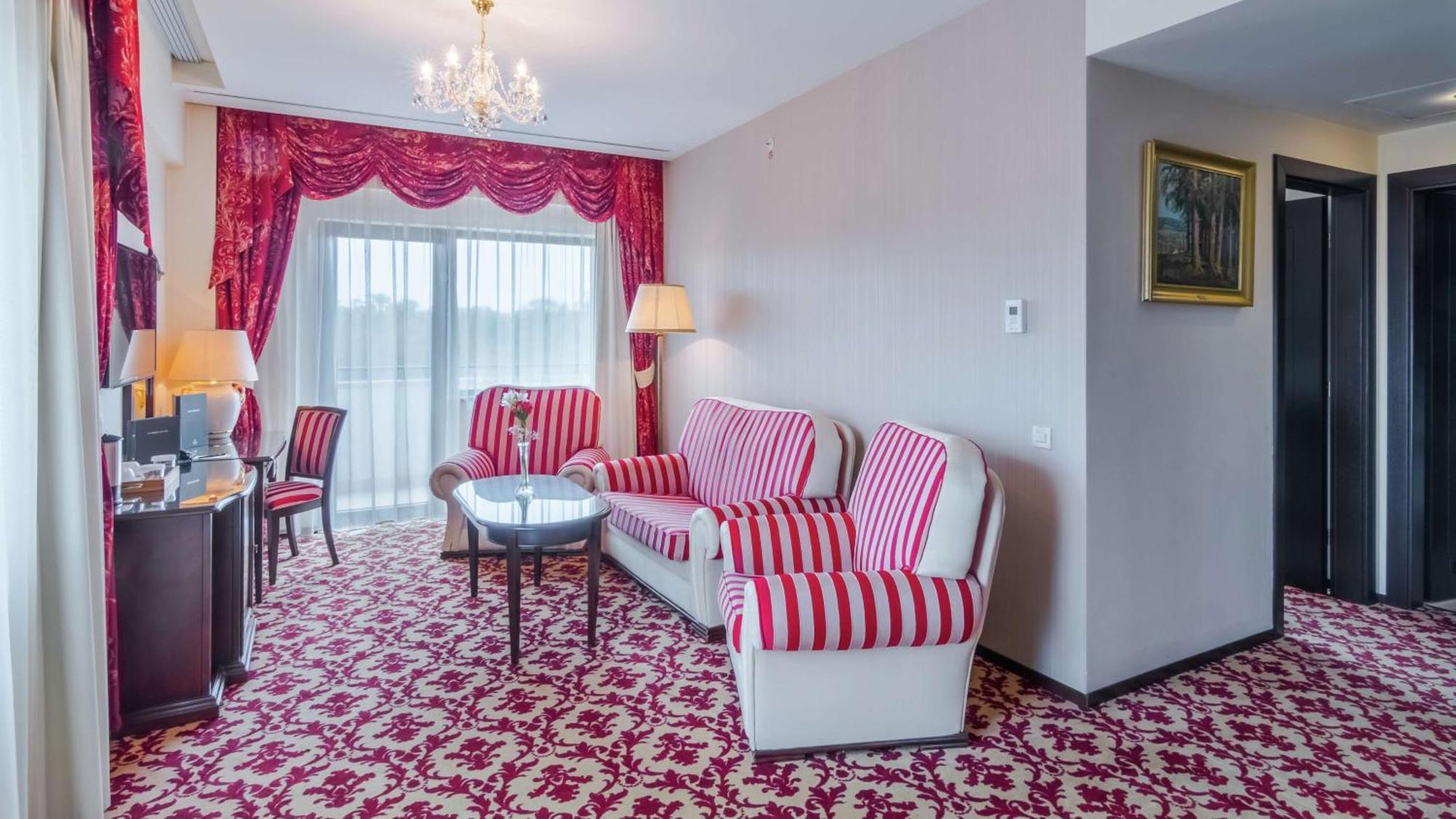 Hilton Sibiu Hotel Екстериор снимка